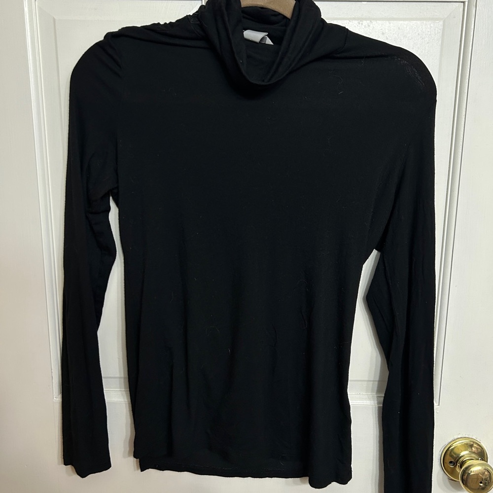 H&M long sleeve black turtle neck